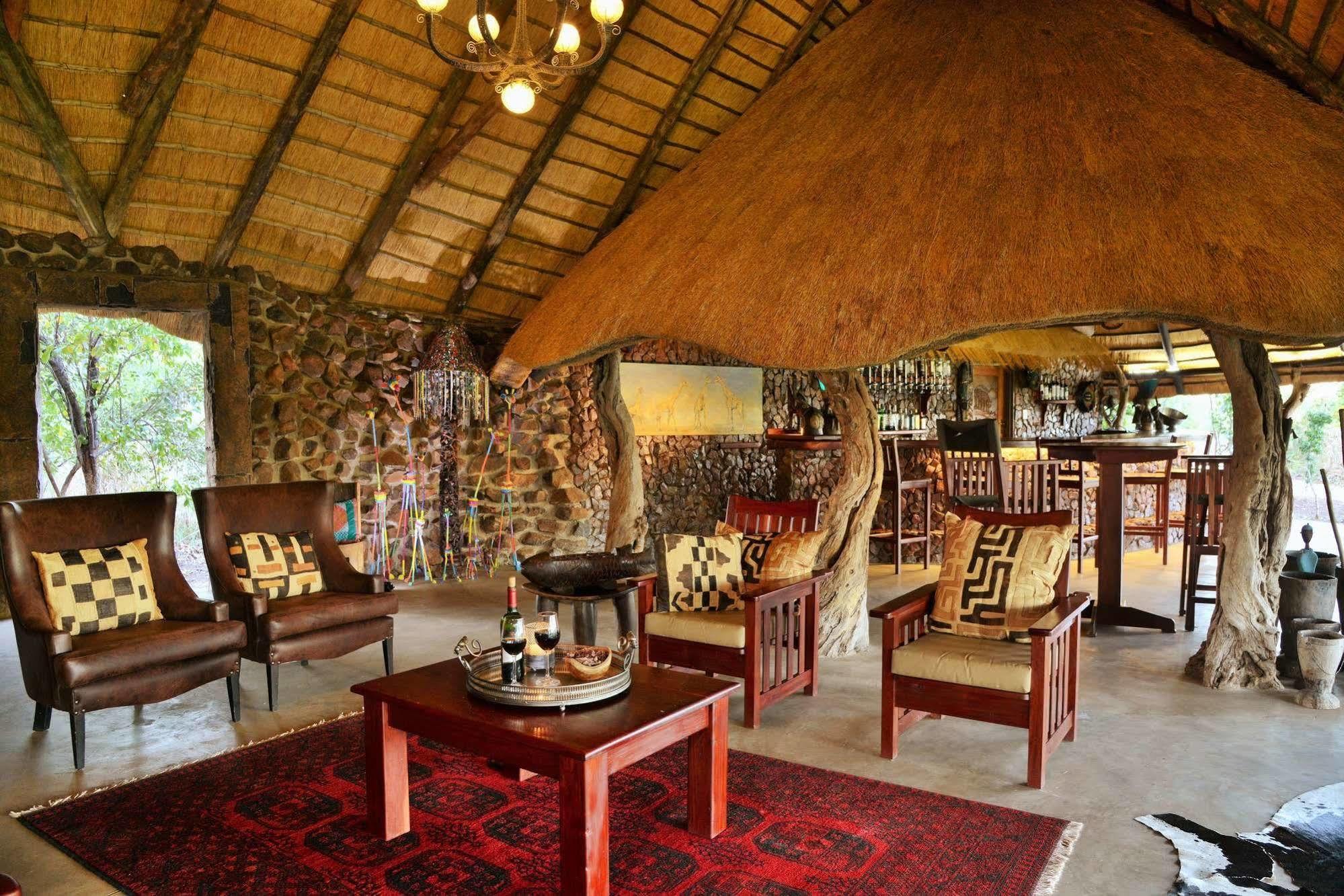Wildtrack Safaris Eco Lodge Pandamatenga ภายนอก รูปภาพ